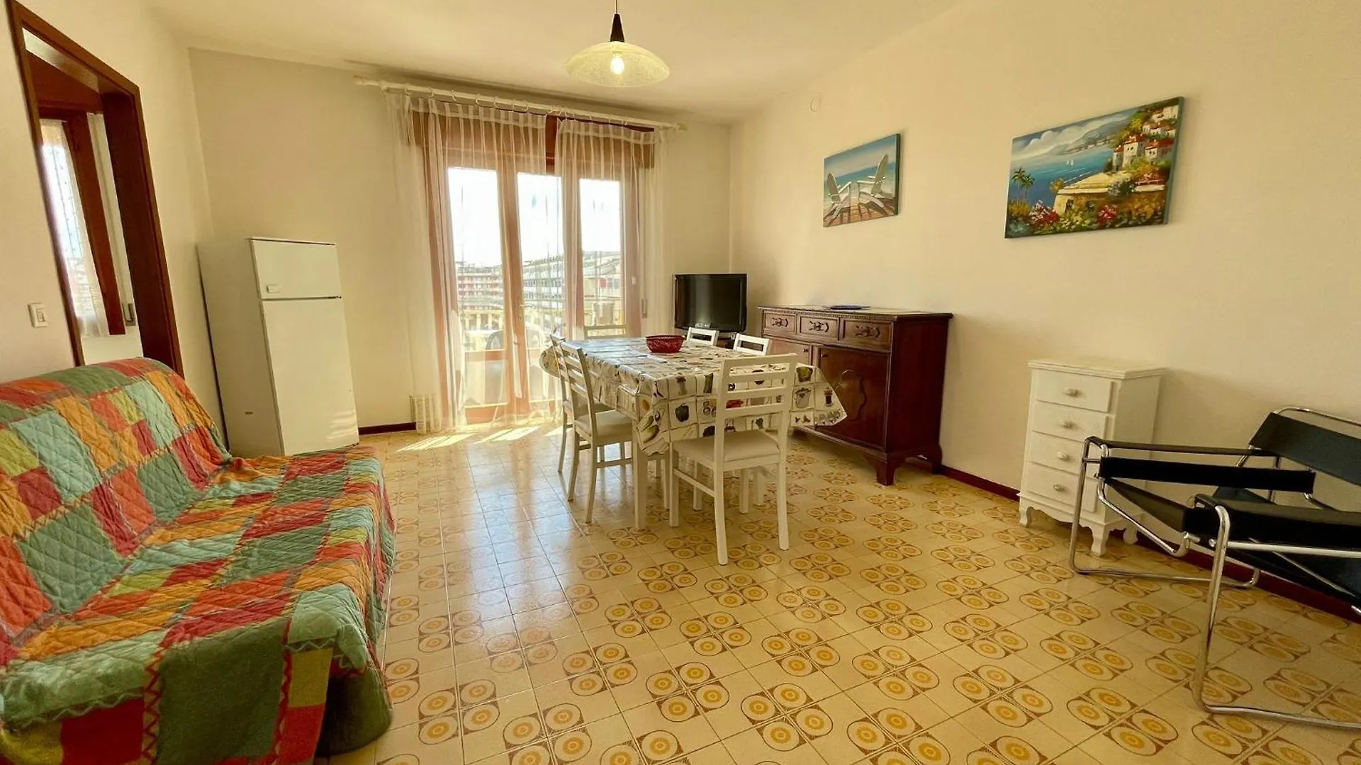 Vibrant Apartment Close To The Beach - Beahost Porto Santa Margherita